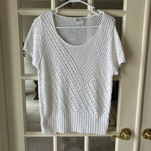 White knit top
